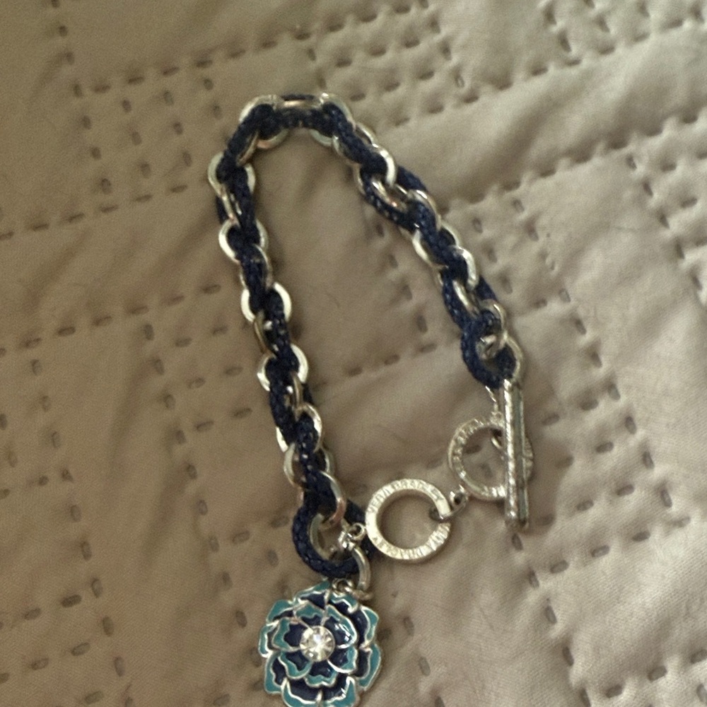 Vera Bradley stardust Katalina blue flower brqcelet